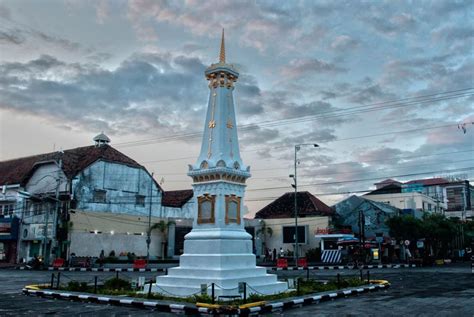 Camat Di Yogyakarta Kini Disebut Panewu