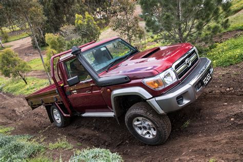 2017 Toyota Landcruiser 70 Series Pricing And Specs Photos 1 Of 17
