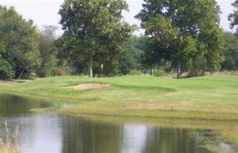 Crestwood Country Club In Pittsburg Kansas Usa Golfpass