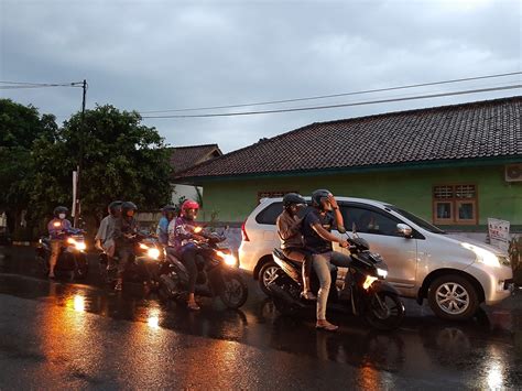 Warta sore.badan meteorologi klimatologi dan geofisika cilacap mengeluarkan peringatan dini gelombang tinggi mencapai empat meter di perairan cilacap hingga. BMKG Cilacap: Fenomena Madden - Julian Oscillation (MJO ...