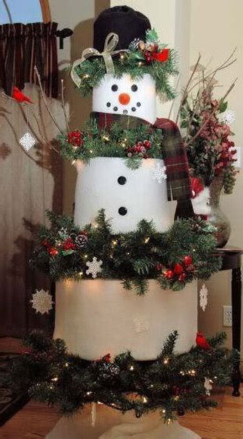 Your christmas tree is the centerpiece of all of your holiday decor, so transform it into a masterpiece. Most Pinteresting Christmas Trees on Pinterest - Christmas ...