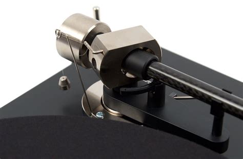 Pro Ject Debut Pro Turntable Review