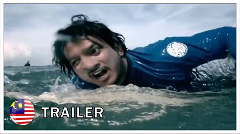 Billy (20an) bekerja dengan kakaknya, siti (30an) sebagai pemandu pelancong di pulau tioman. Surf This Love: Gelora Juara (2018) Official Trailer #1 ...