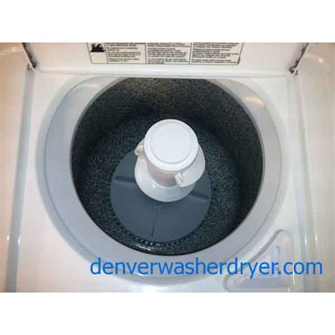 Conçue pour l'utilisation d'un détergent haute efficacité seulement. Inglis by Whirlpool Washer and Dryer set - #785 - Denver ...