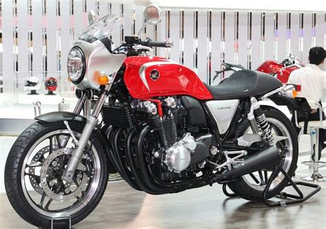 We know how edgy and frustrated you can feel when your honda cb1100 breaks down and you cannot ride for some time. I'm a little behind on this update but better late than ...