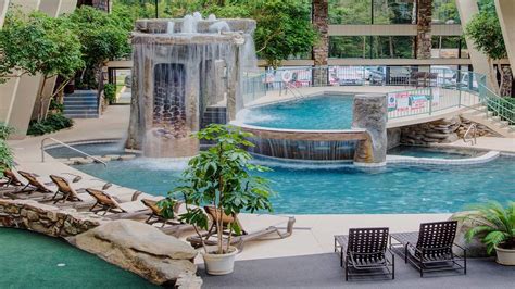 Hotels In Gatlinburg Tn With Indoor Pool 4 Amazing Places