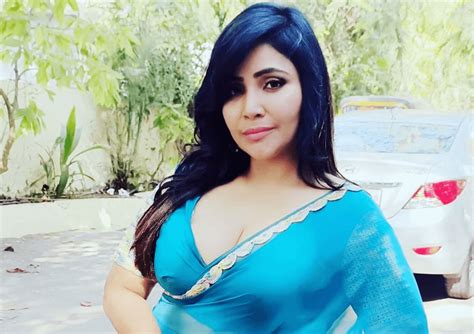 Show the position of all images. Rajsi Verma Wiki, Biography, Age, Web Series, Movies ...