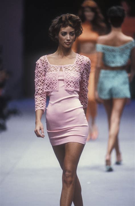 Christy Turlington Walked For Alberta Ferretti Rtw S S 1991 90s Fashion Runway Fashion 90s