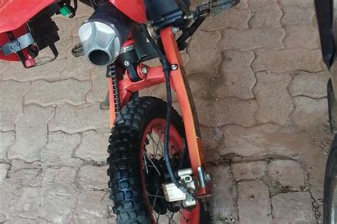 Nsr250 mc16 for sale, low sided, all parts good condition except right fairing, wind shield and water pump casing. Bashan motorcycles for sale in South Africa | Auto Mart