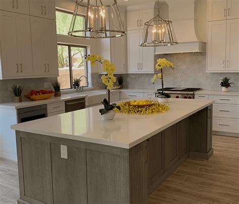 For custom looks and storage solutions, have us design and install the right cabinetry! Scottsdale Kitchen & Bath Cabinets & Countertops in Scottsdale, AZ