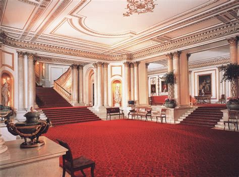 Windsor castle half day tour from london. 20 best INSIDE BUCKINGHAM PALACE TOUR LONDON, UNITED KINGDOM images on Pinterest | Chateaus ...