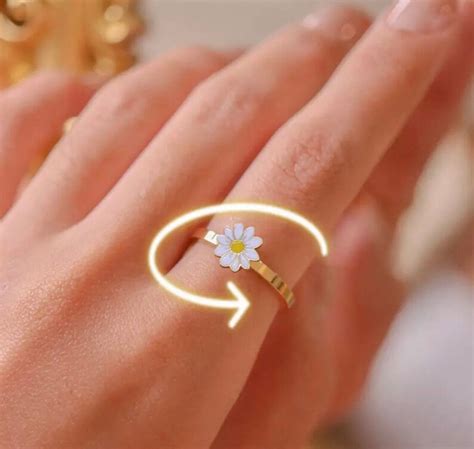 Daisy Spinner Ring Fidget Anxiety Ring For Women Rotatable Etsy