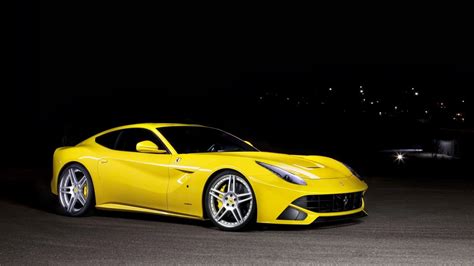 Including destination charge, it arrives with a manufacturer's suggested retail price (msrp) of about $319,995. Ferrari F12 Berlinetta Wallpaper and Prices