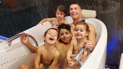 There was no real announcement of the relationship in photos posted on ronaldo and rodriguez's instagram accounts. Ronaldo, Georgina enjoy day with family as Cristiano Jr ...