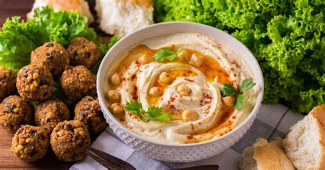 Arabische Küche Unser Rezept für Falafel Hummus