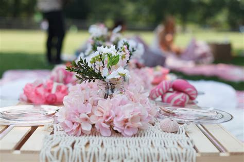 How To Effortlessly Plan The Perfect Summer Picnic — Malikah Kelly