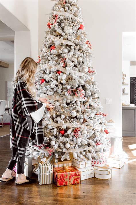 Where To Put Christmas Tree - Interior Design Tools Online