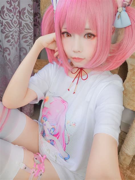 pin on asian cosplayers