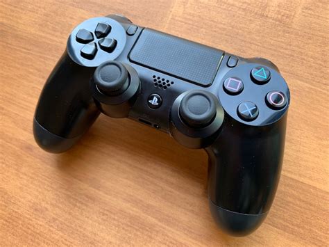 Ps5's dualsense controller works with ps3, but not ps4 | vgc. Ps4 コントローラー 右スティック 動かない