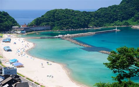 7 Best Beaches In Japan To Visit In Summer 2022 Jrailpass Japan Beach Beautiful Islands