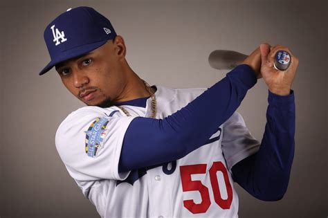 Dodgers: Four reasons Mookie Betts will re-sign with Los ...