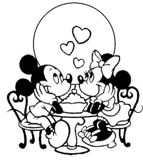 The funny mouse character, originally created by american animators ub iwerks and walt disney, is particularly popular among small girls. Print & Download - Free Minnie Mouse Coloring Pages