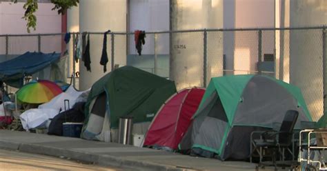 Shelters Open In Miami Dade Broward To Protect Homeless In Weekend Cold Snap Cbs Miami