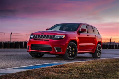 Jeep Puts A Price On The High Powered Suv Glory Of Its Trackhawk Jeep
