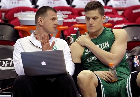 Celtics Assistant Jay Larranaga Interviews For Knicks Job The Boston Globe
