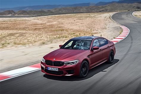 The standard brakes consist of iron discs, with carbon ceramic brakes being optional. BMW M5 (F90) specs & photos - 2017, 2018, 2019, 2020 ...
