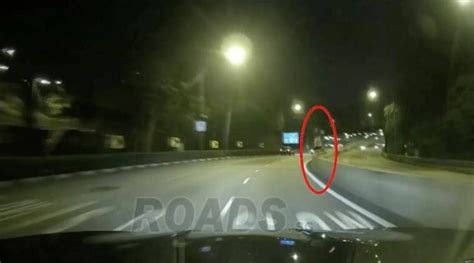 Video This ‘ghost Girl Captured On A Dashcam In Singapore Is Freaking