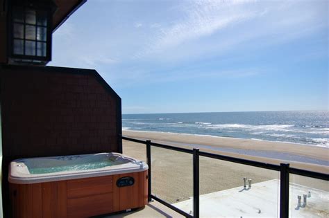 Beachfront Manor Hotel Lincoln City 96 Room Prices And Reviews Travelocity