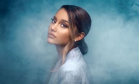 Breathin is ariana grande's third single from her latest studio album, sweetener. Video: Ariana Grande - 'breathin' | ari | Ariana grande ...