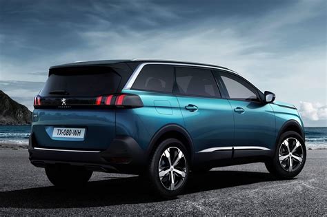 Mêmes motorisations (1.6 bluehdi 120 bvm6 basse. Peugeot 5008 > Prix Peugeot 5008 : le nouveau 5008 à ...