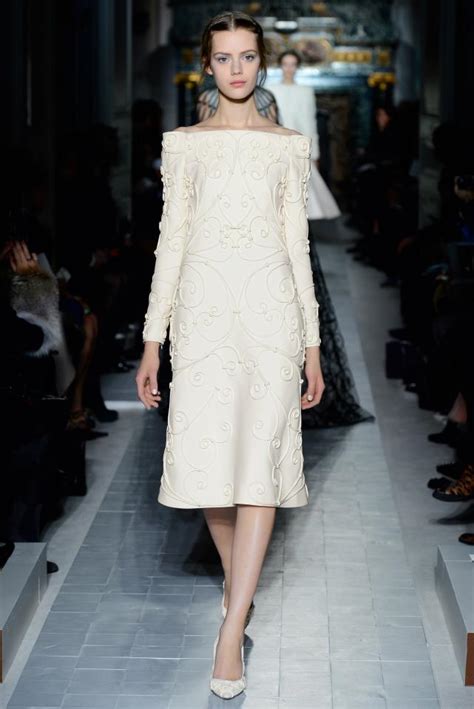 Nachdem valentino clemente ludovico garavani sich in paris zum brautkleider 2018. Brautkleider Valentino - Brautkleid Madeleine - weiße ...