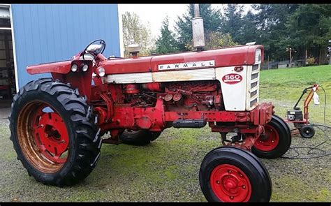 Pin By Mike On International Harvester Old Tractors Vintage Tractors