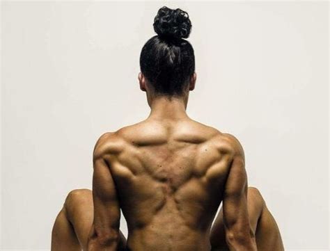 Your lower back muscles are not built for size. Pin on Fit Bodies