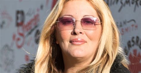 Reality television personality who rose to fame after appearing on i'm a celebrity, get me out of there! Semi exclusif - Loana Petrucciani arrive chez Europe 1 ...