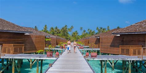 Resort Meeru Island Resort And Spa In Maldives Country Arenatours