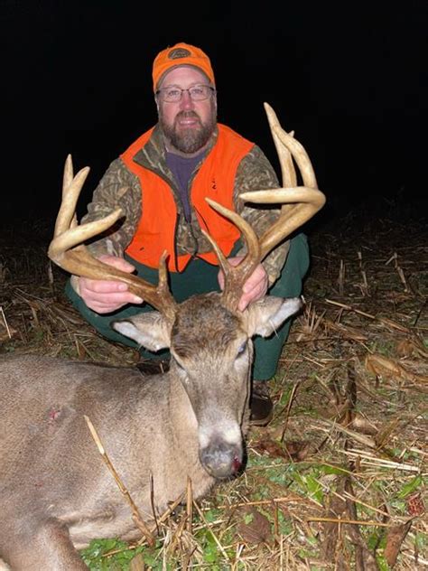 Ohio Gun And Bow Buck Whisperer Outfitters Whitetail Deer Hunting