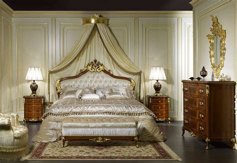Testata intagliata a mano per king bed 76 inches boho style, supporto in legno tropicale intagliato aggiungerà un arredamento per la casa in stile beach cottage per qualsiasi camera e renderà la tua. Arredamento camera classica Luigi XV Franca | Vimercati Meda