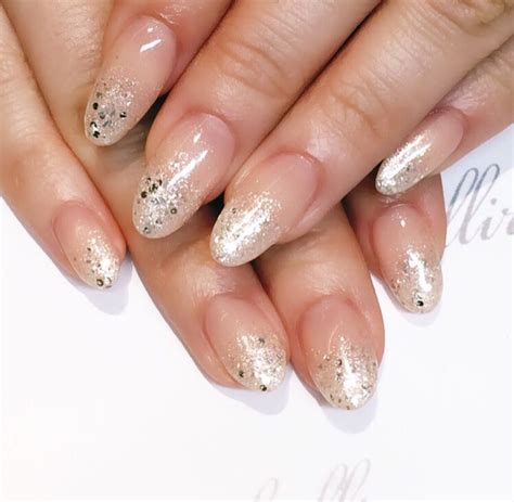 Holly Nails Gold Glitter French Tip Nails