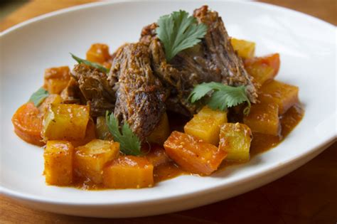 Chipotle Seasoned Pot Roast With Mexican Vegetables Rick Bayless