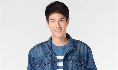 อีกหนึ่งคู่รักดาราที่เปิดตัวไปไม่นานนี้ สำหรับคู่ของหนุ่ม ทอย ปฐมพงศ์ เรือนใจดี และสาว มุก วรนิษฐ์ ถาวรวงศ์ ที่จับตา. หนุ่มเนื้อหอม "ทอย ปฐมพงศ์" พกมาดกวน เรียกเรตติ้ง ใน "ฤดู ...