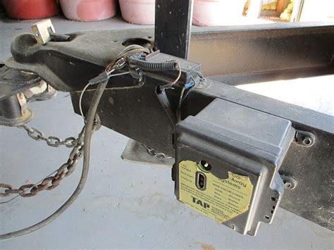 Offroaders staff editor trailer & towing. Trailer Connector Pigtail Replacement & General Trailer ...