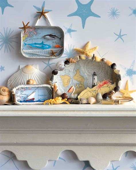 Here's a quick look at my new sewing room diorama. Ocean Diorama | Martha Stewart