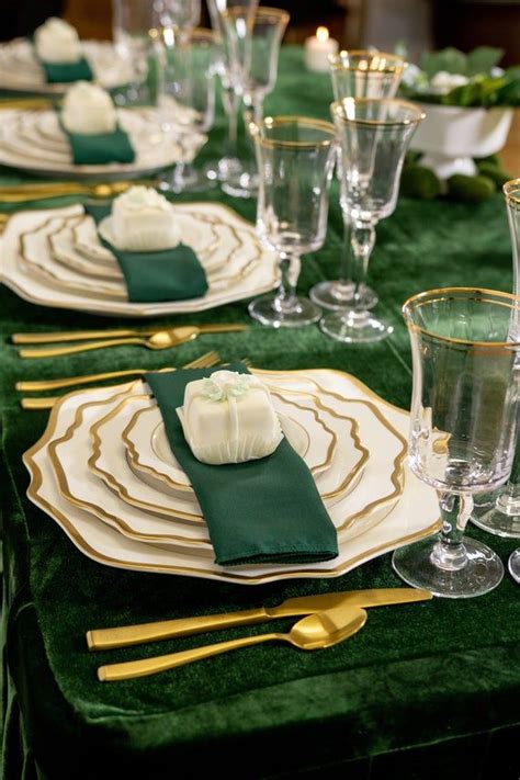 Emerald, Green, Table Napkin, Velvet, Tea party, Green wedding, St