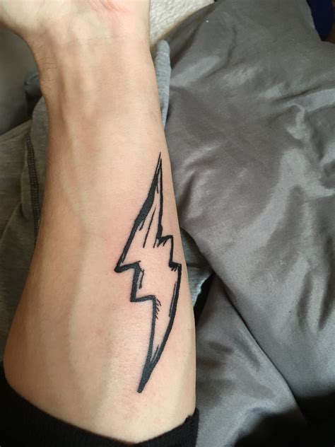 Tattoo Lightning Bolt Flash Tatuaggi