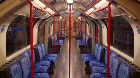 Tub vol 1 & vol 2 special ed. Scenes from the first journey on the London Underground's ...