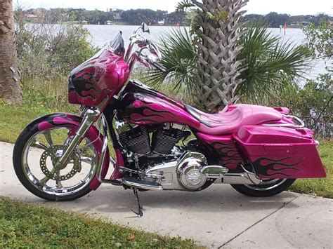 Pin By Kimberly Armendariz On ~in The Wind~ Pink Motorcycle Harley